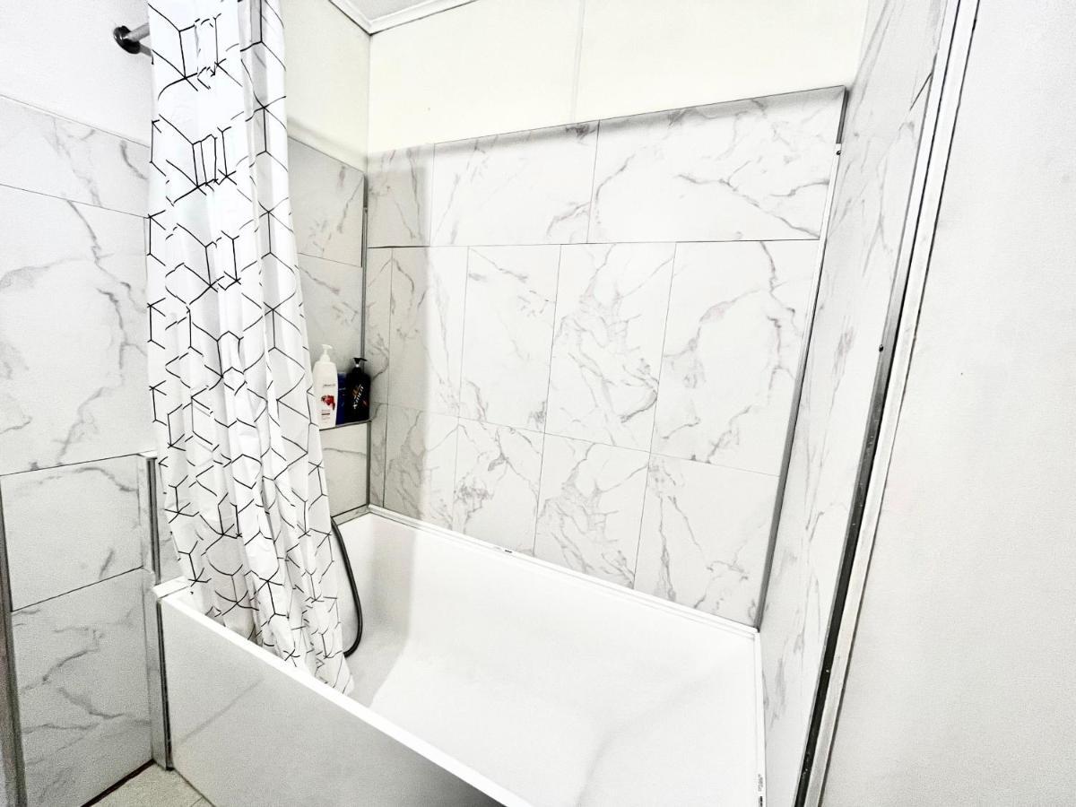 Private Rooms In Central Окленд Екстер'єр фото